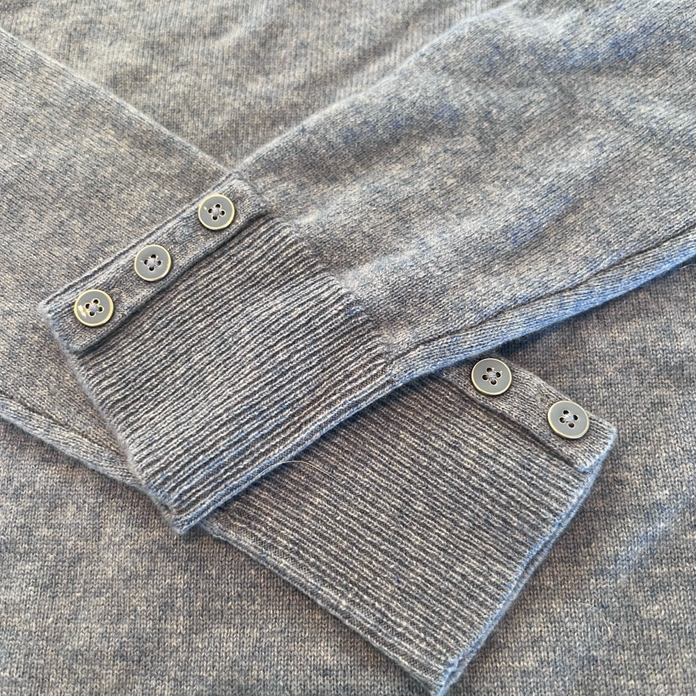 TALBOTS light blue heathered cashmere crewneck sweater, button cuff, size small - Picture 2 of 7